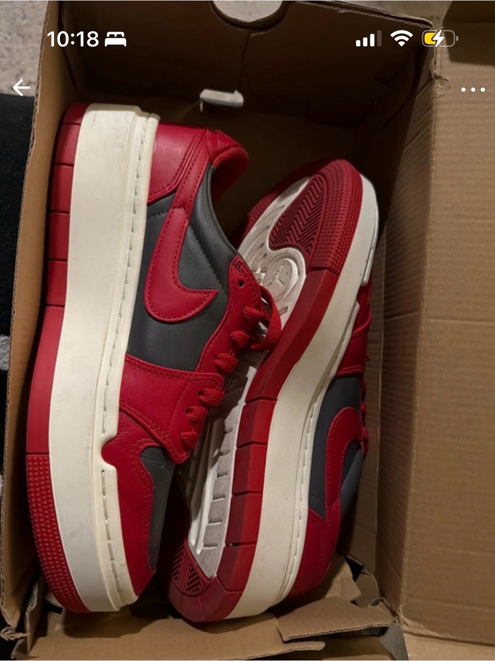 Women Nike Platform Red & Gray Low-Top Sneakers